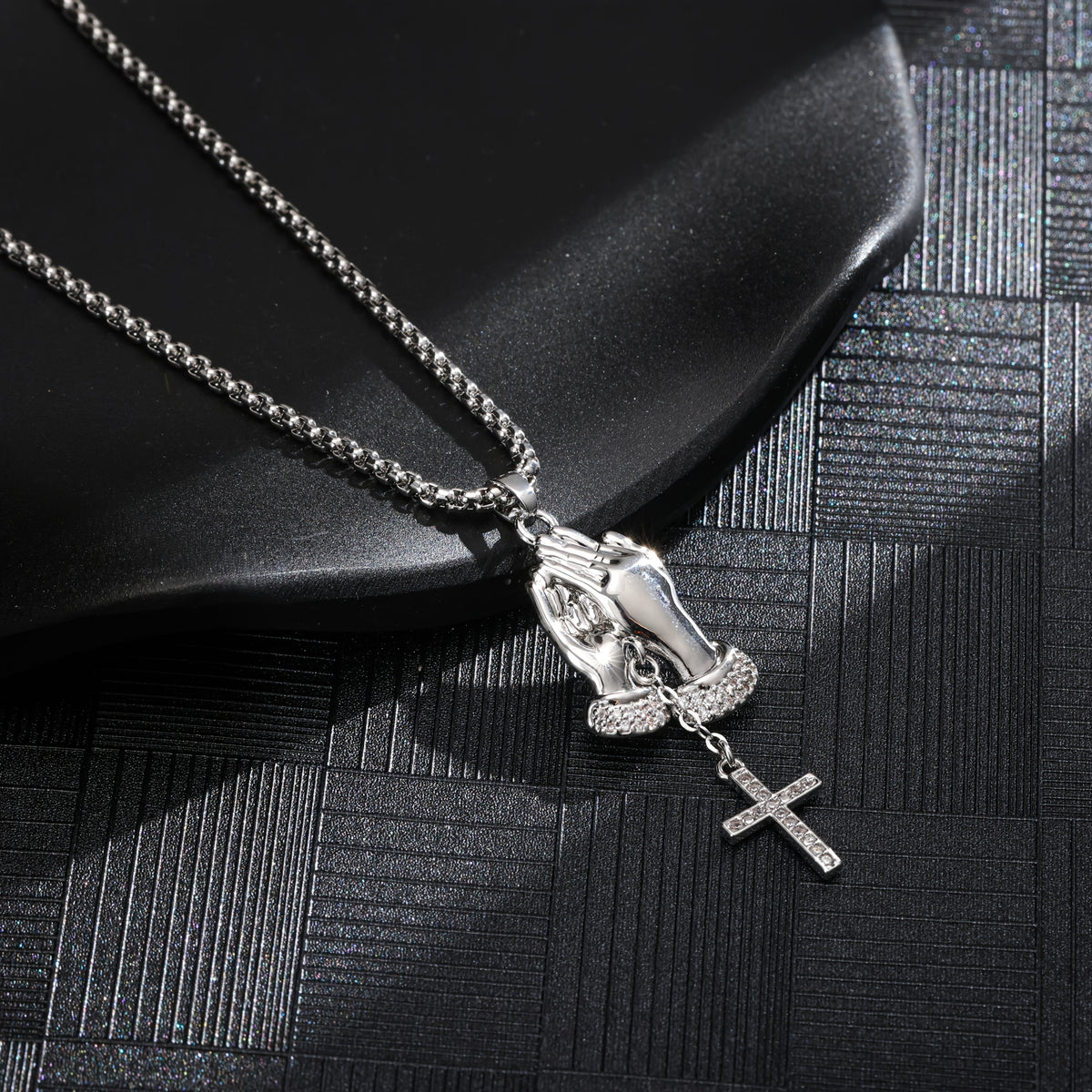 Collier Pendentif Croix de Prière en Argent 925