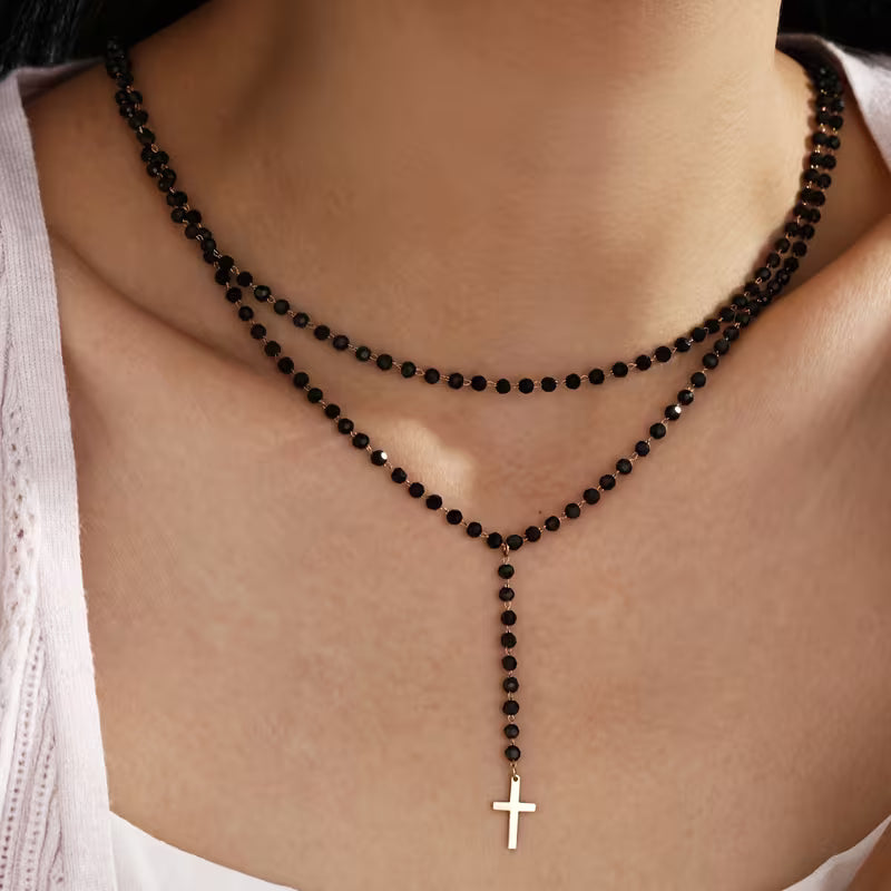 Collier Pendentif Croix Vintage Double Couche à Perles Noires