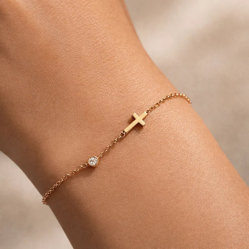 Bracelet Croix Plaqué Or pour Femme
