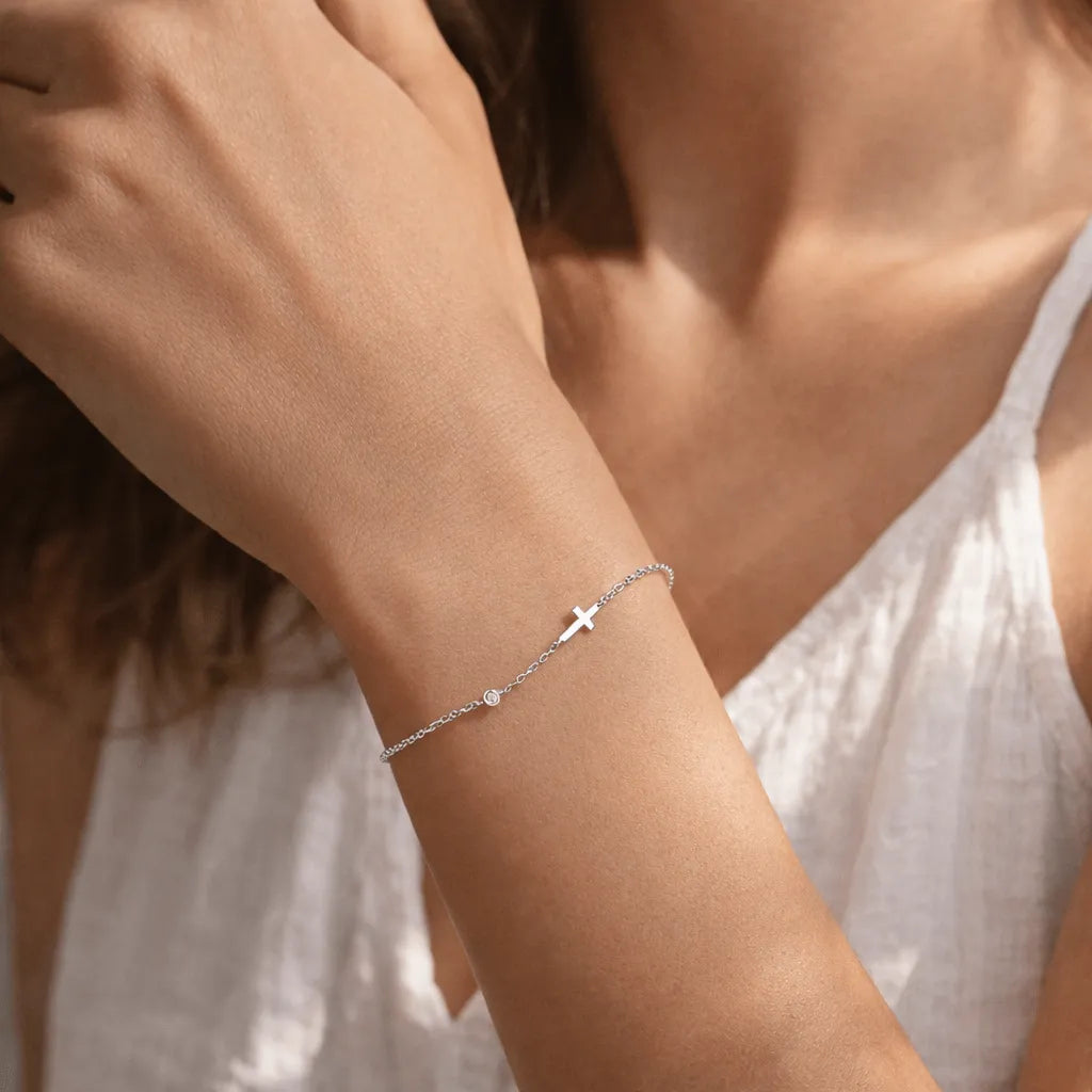 Bracelet Croix Plaqué Or pour Femme